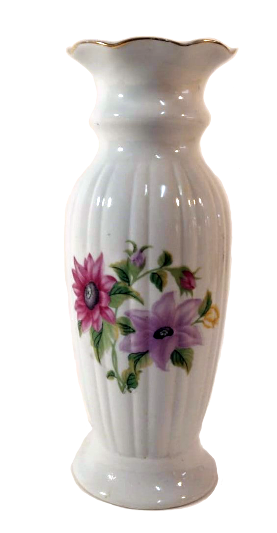 19th-Century Alcobaça Vase