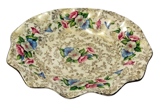 Plat festonné à motifs floraux anglais, années 1940-50