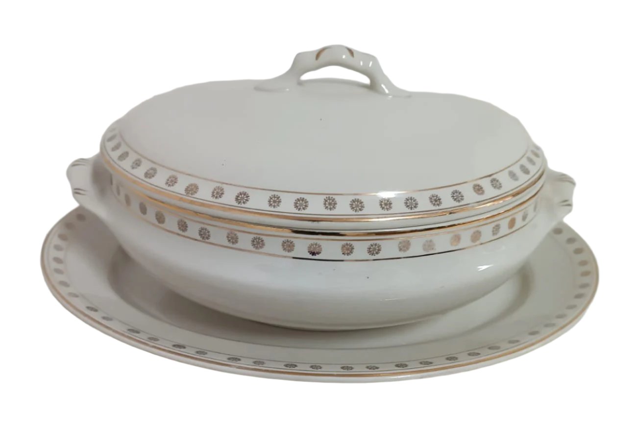 19th Century Tureen – Sacavém Manufacture, Gold Filigree Line