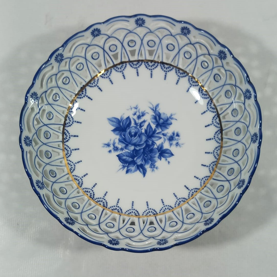 Gaia Hand-Painted Blue and White Fruit Bowl – 1940s–1950s