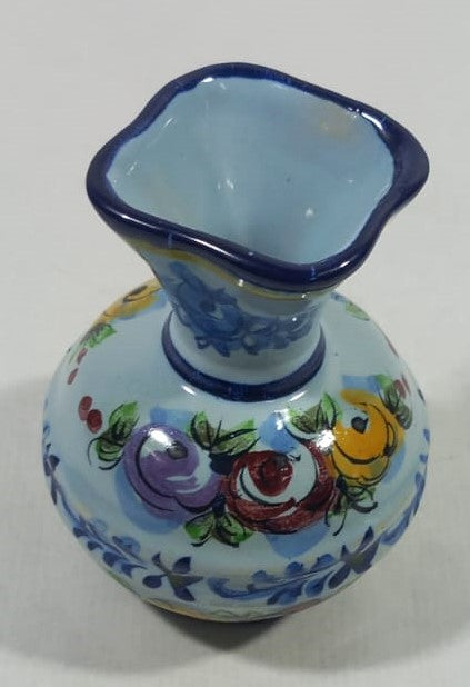 Alcobaça Hand-Painted Floral Mini Vase – 19th Century