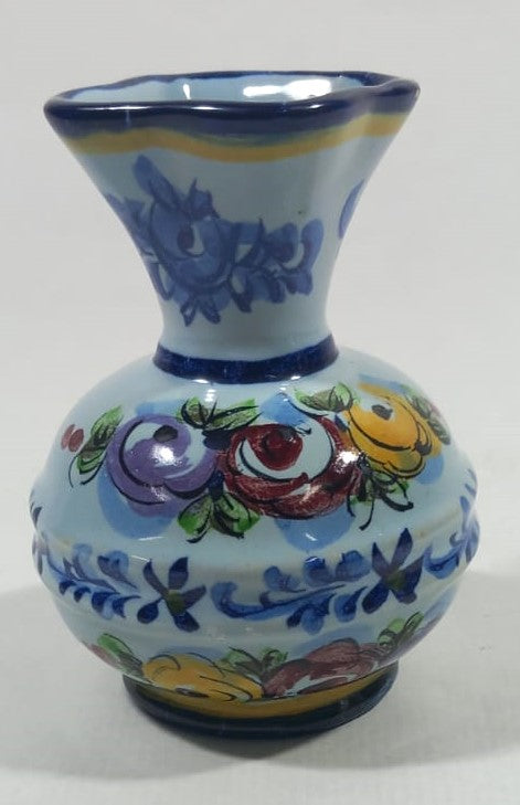 Alcobaça Hand-Painted Floral Mini Vase – 19th Century