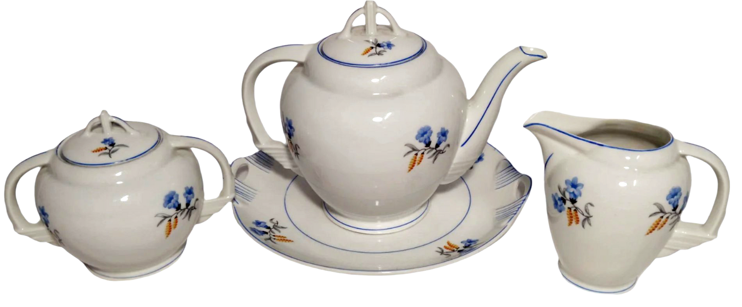 Vista Alegre 16-Piece Tea Set – Coimbra, 1950s