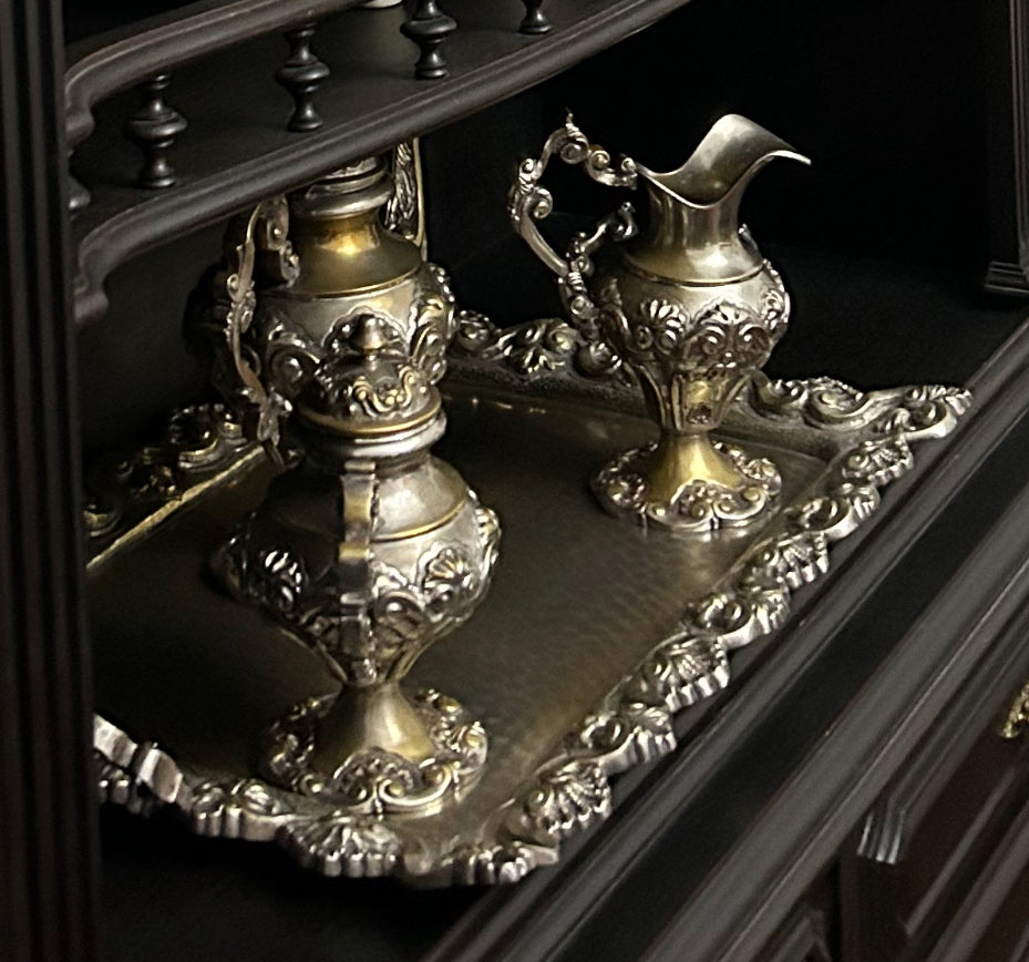 Baroque Serving Set